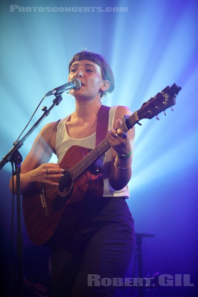 FLORA HIBBERD - 2022-07-12 - PARIS - Point Ephemere - 